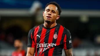 Report: Leeds secure AC Milan forward Noah Okafor in transfer move