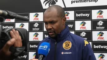 Cedric Kaze urges focus as Kaizer Chiefs extend winning streak