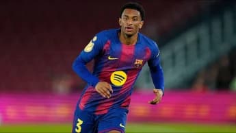 Alejandro Balde focused on comeback as Barcelona block exit talks