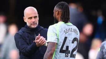 Pep Guardiola urges respect for "extraordinary" Arsenal despite Man City surge Pep Guardiola urges respect for "extraordinary" Arsenal despite Man City surge