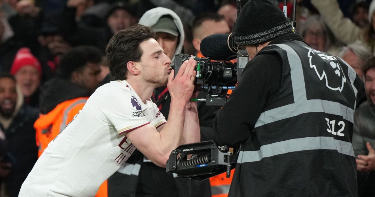Mikel Arteta hails Arsenal talisman Declan Rice as 'one o...